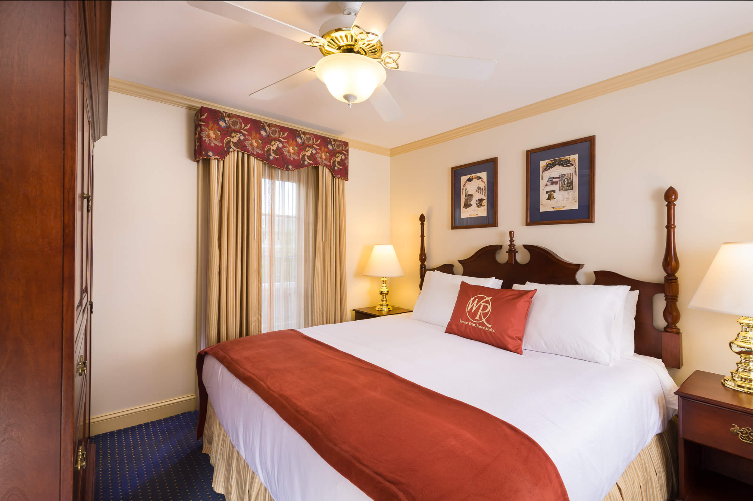 King Bed in One-Bedroom Villa | Westgate Historic Williamsburg Resort