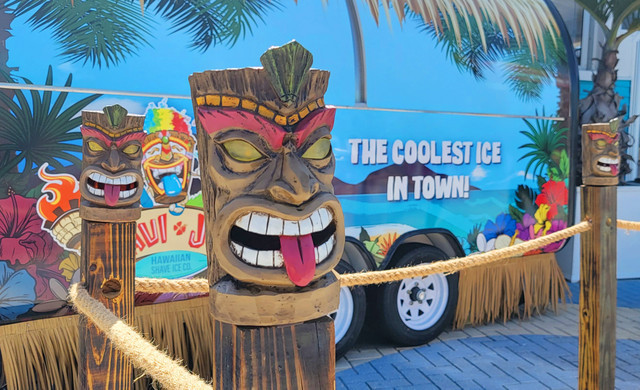 Maui J's Shave Ice Food Truck | Westgate Cocoa Beach Pier | View of Truck with Tiki Heads