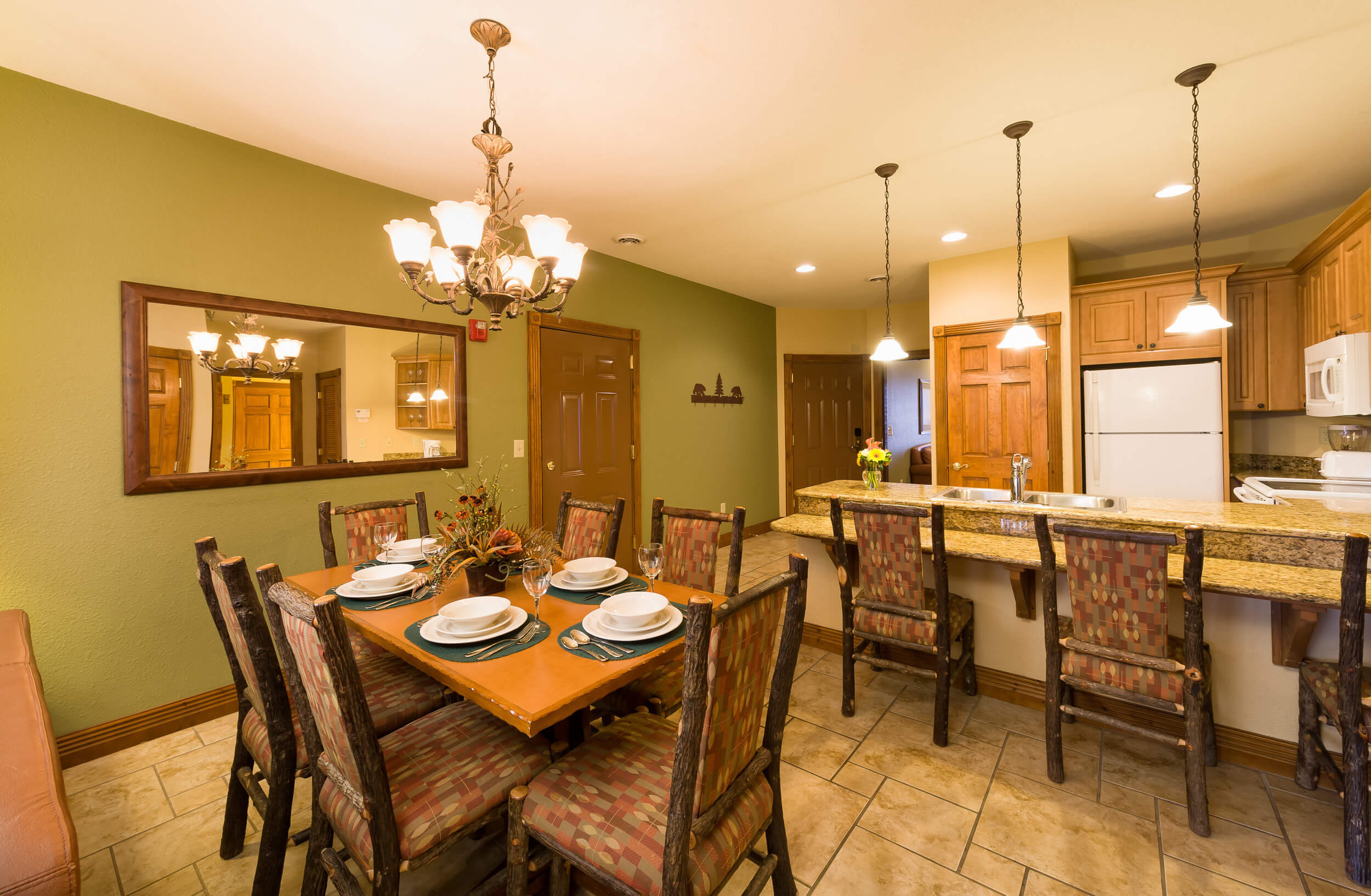 Dining Area and Full Kitchen in Spacious Villa | Westgate Smoky Mountain Resort & Spa