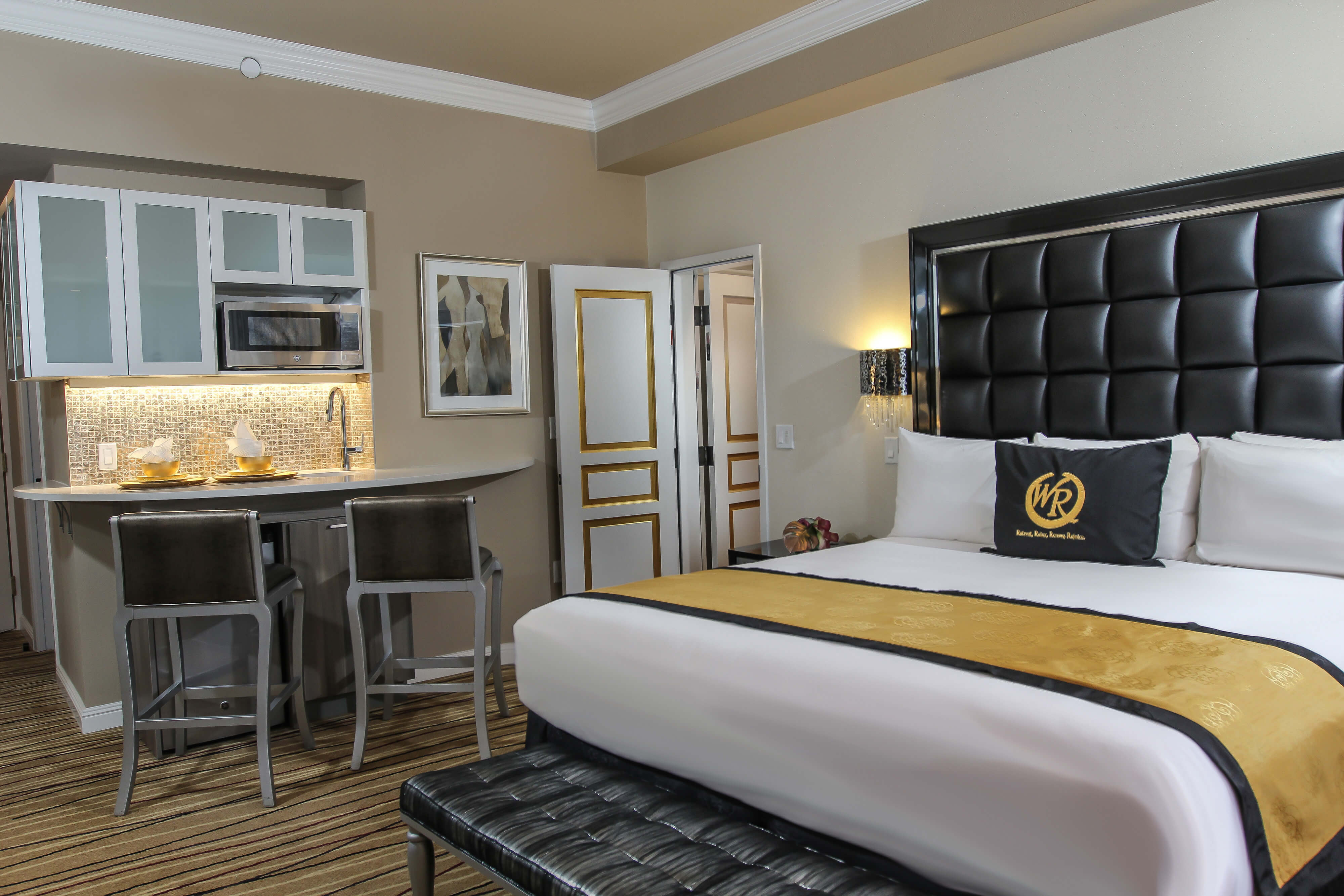 Las Vegas Accommodations & Rooms, Westgate Las Vegas Resort & Casino