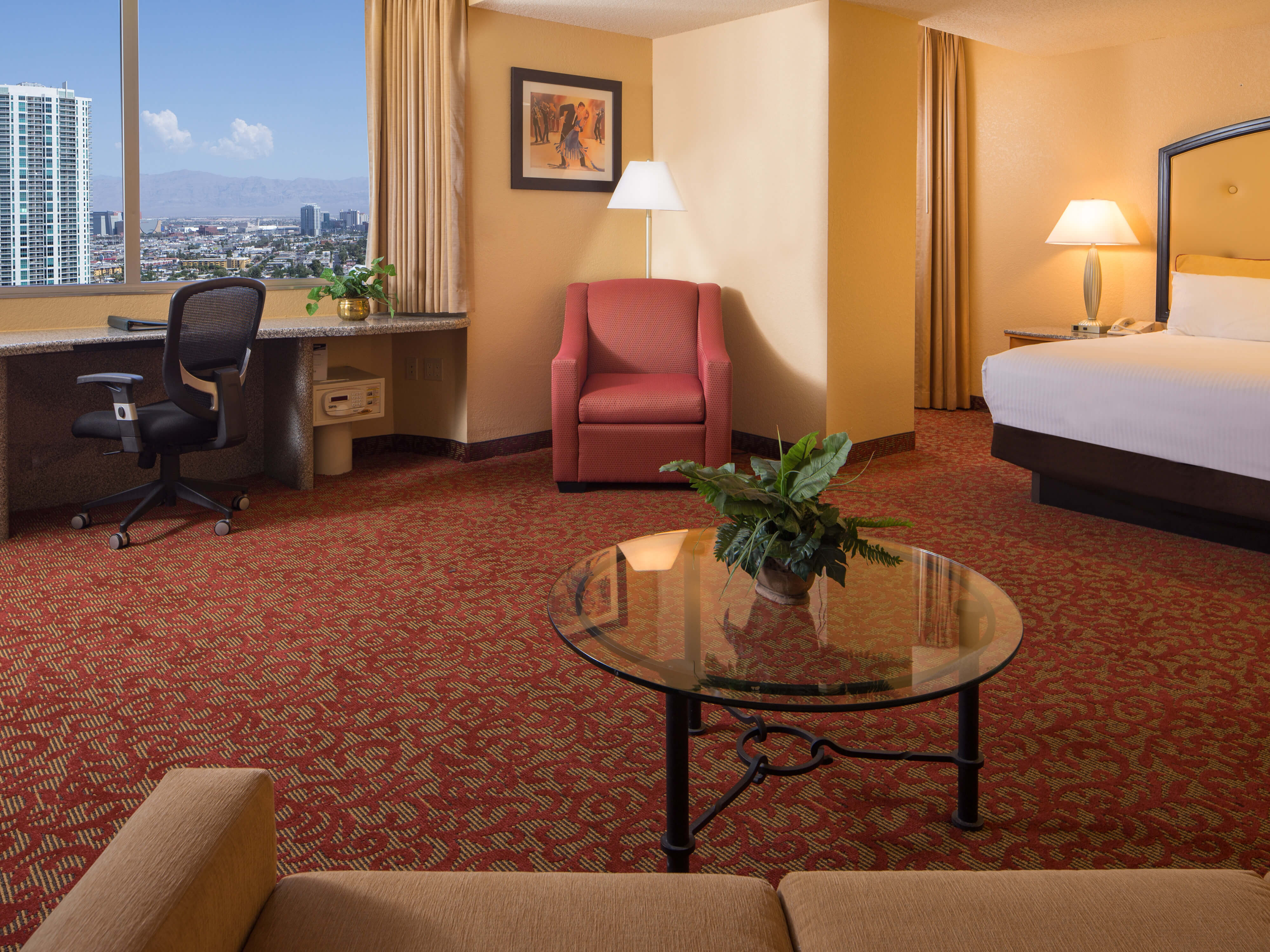 Las Vegas Hotel Room - Deluxe One-Bedroom Suite
