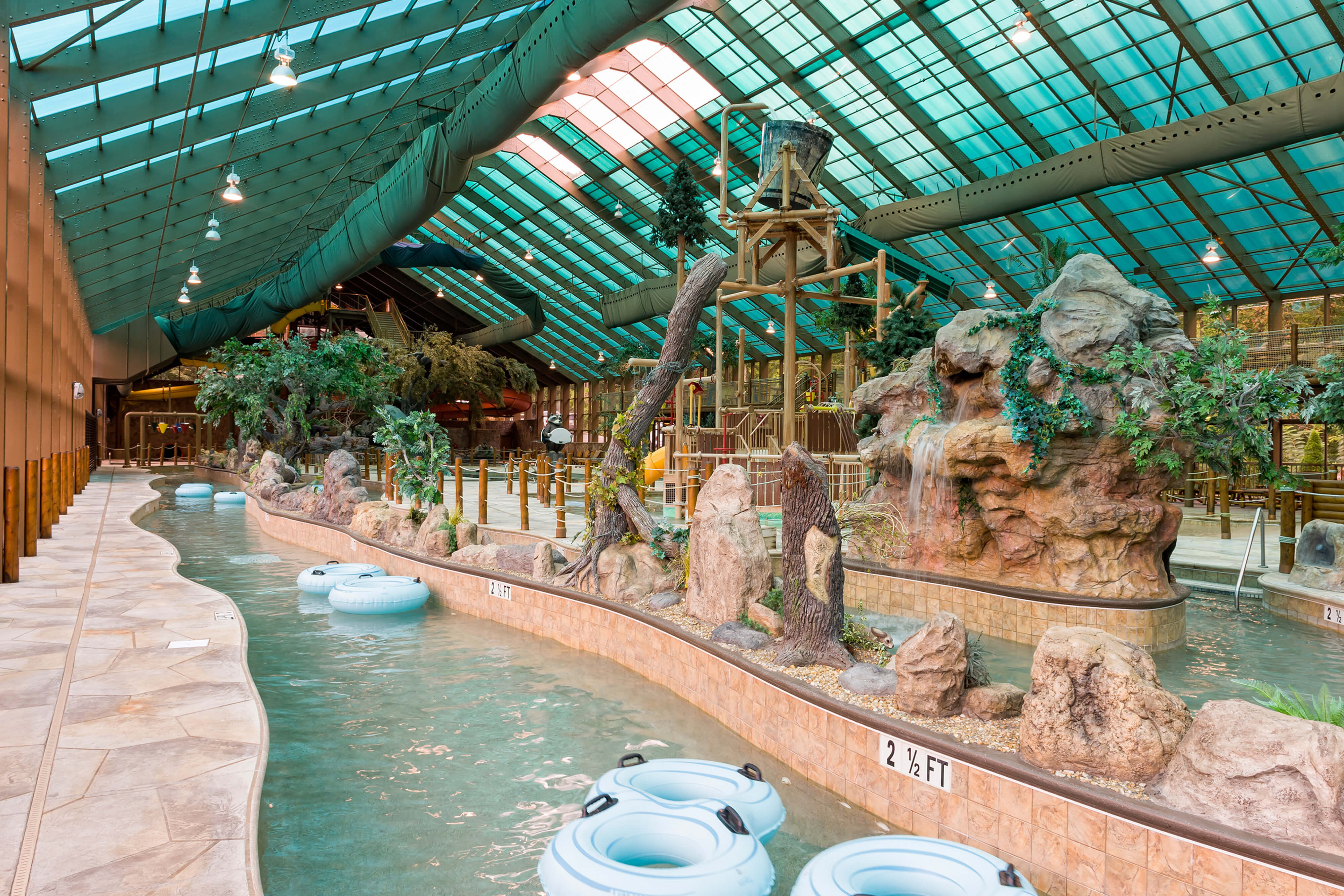 Wild Bear Falls Waterparks in TN | Indoor Water Park Resorts | Westgate Smoky Mountain Resort & Spa