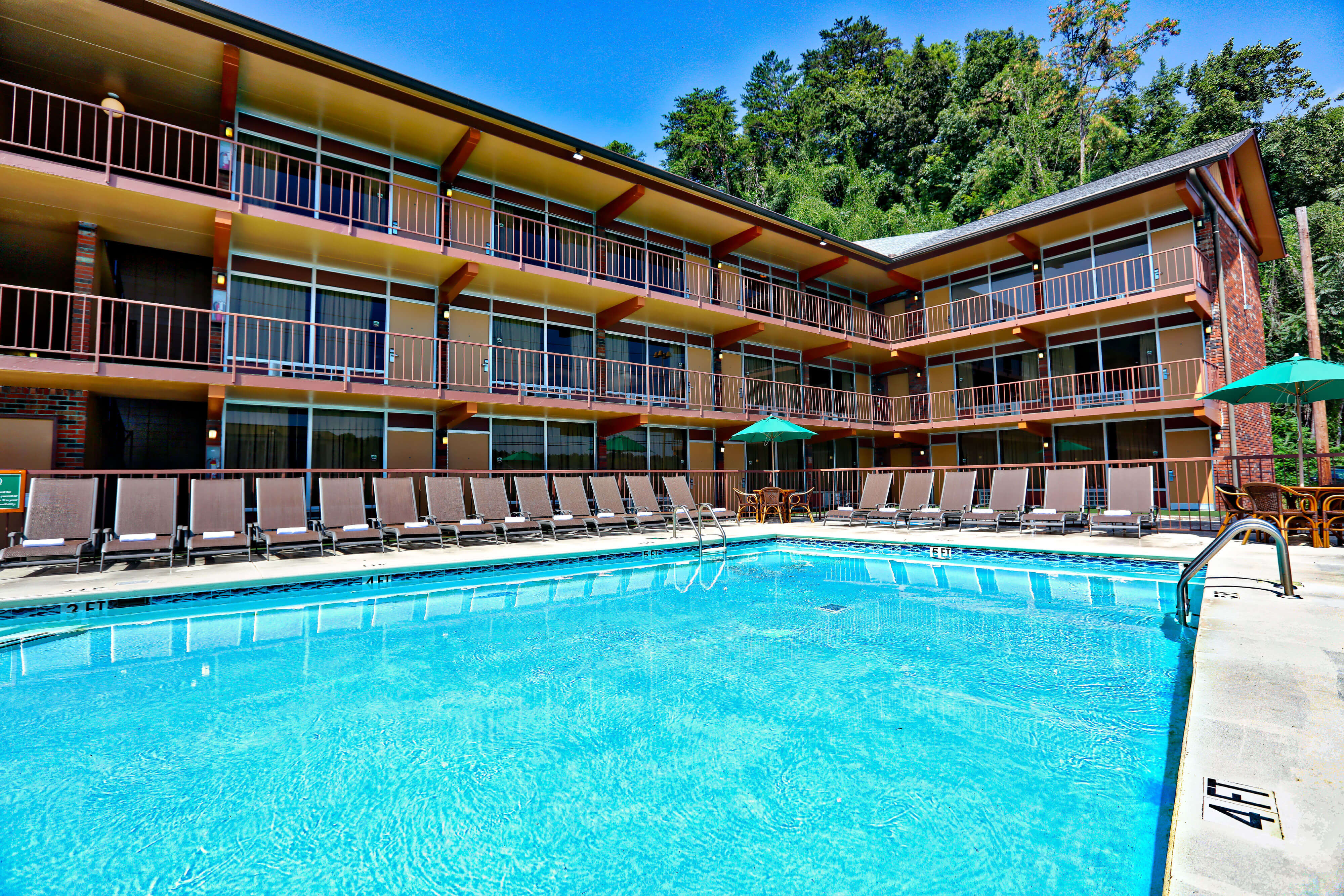 Outdoor pool at one of our Pigeon Forge Resorts | Wild Bear Inn | Westgate Resorts & Pigeon Forge Hotels